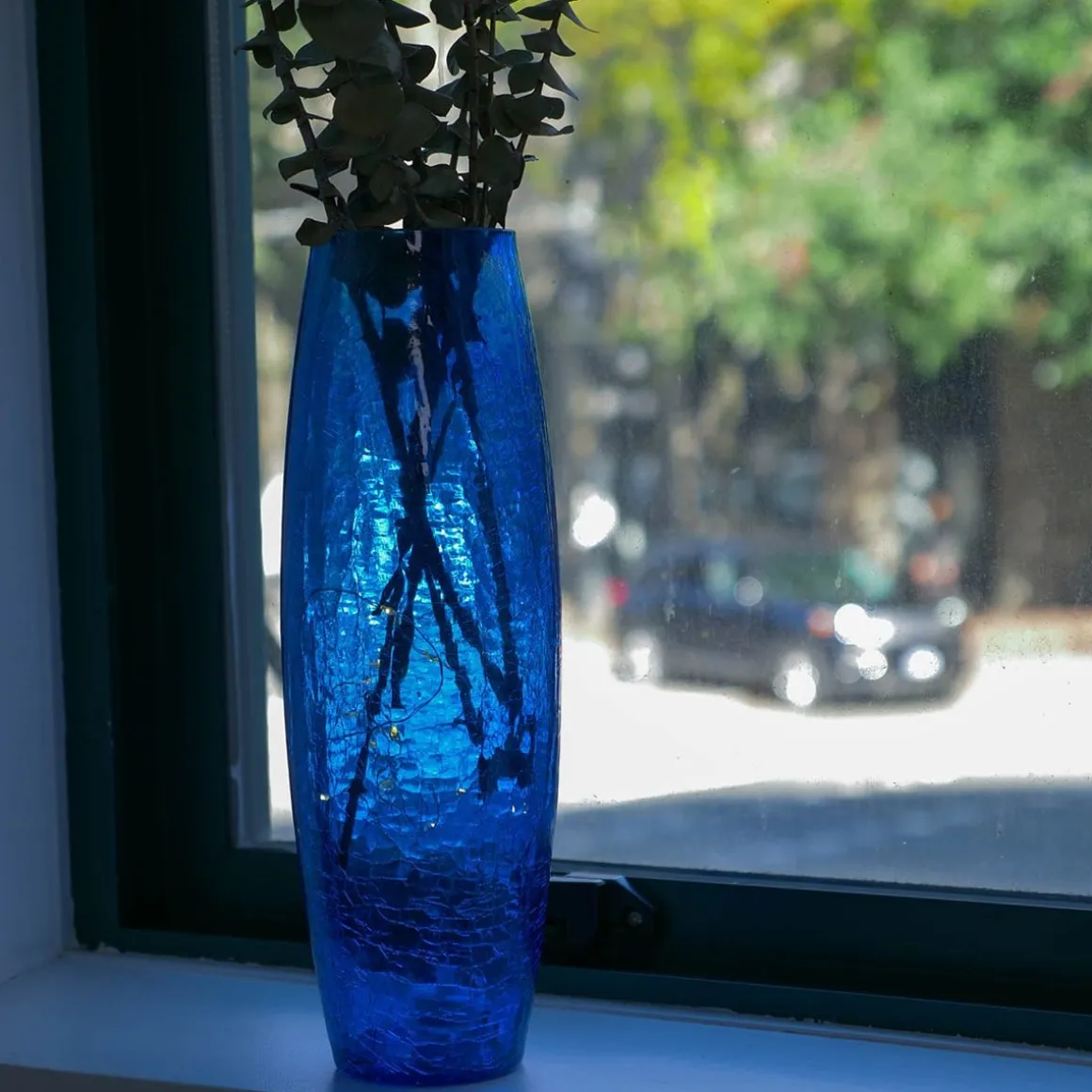Blue Faerie LED Crackle Glass Vase