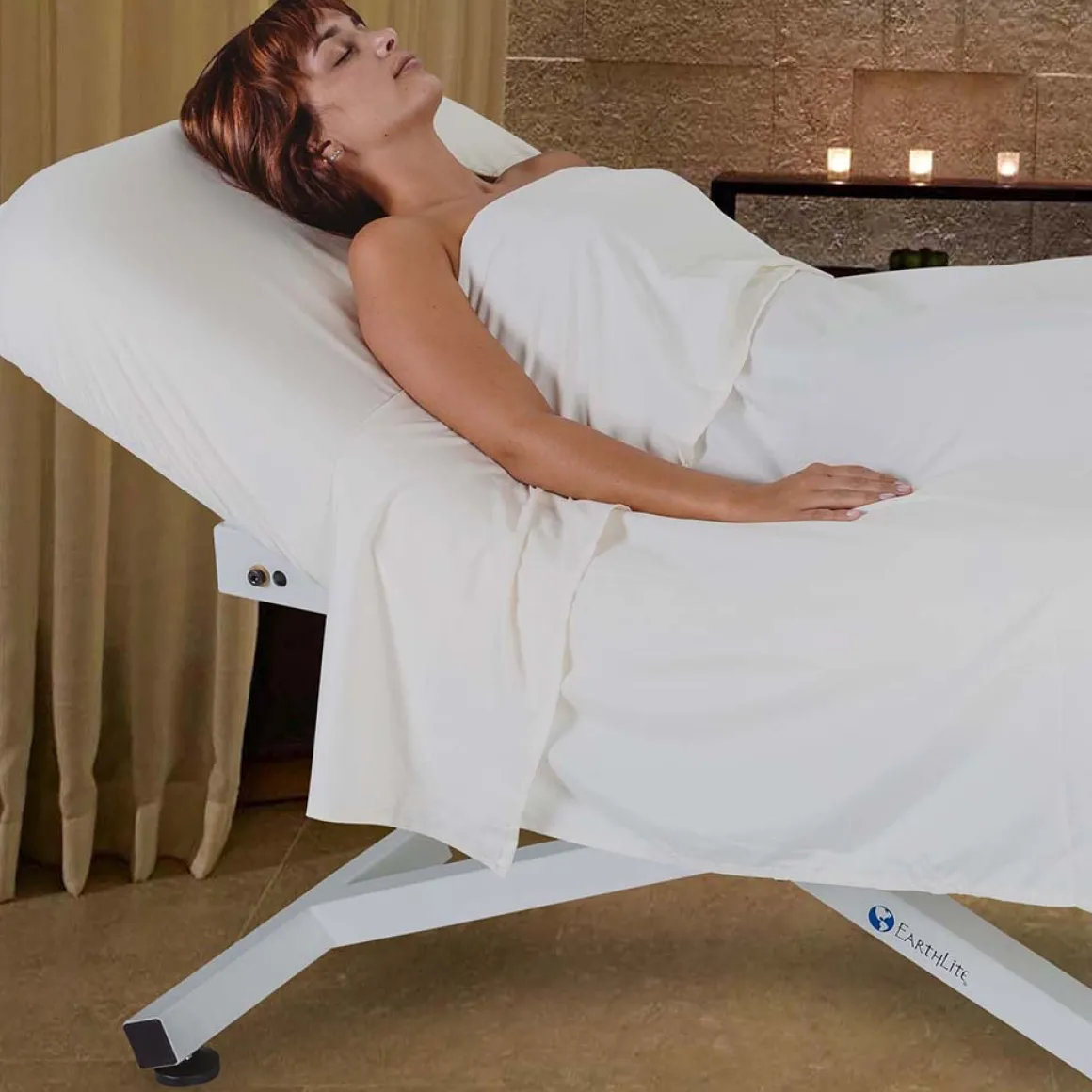 Earthlite Ellora Tilt Pneumatic Assist Electric Massage Table (30")